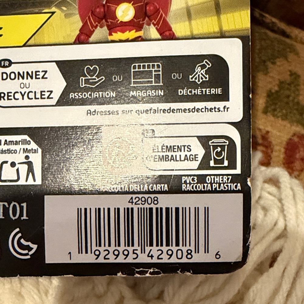 Silver The Hedgehog W/The Green Lantern From DC Comics 5” Figure NIB **See Dets - Picture 7 of 7